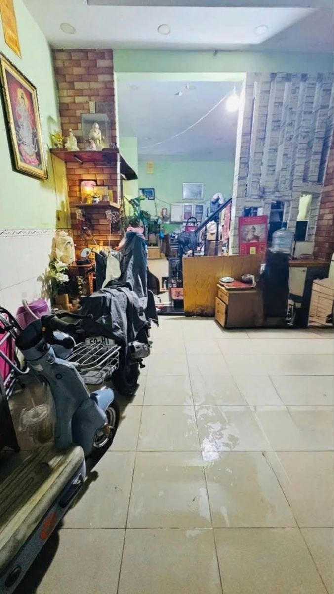 Bán nhà Hùng Vương Q5, 52m2, 7 tỷ - Ảnh thu nhỏ 3
