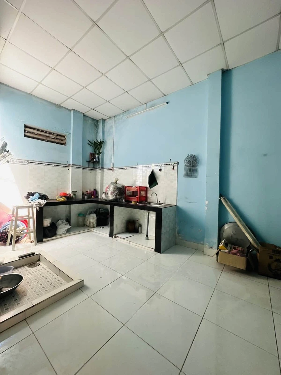 Bán nhà C4 176m2 ngang 9.5m Linh Tây Thủ Đức, 8 tỷ - Ảnh thu nhỏ 4