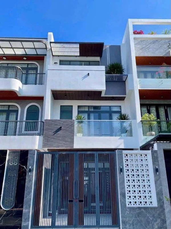 Bán nhà full nội thất 100m² 3PN Mỹ Gia Nha Trang 8.6 tỷ