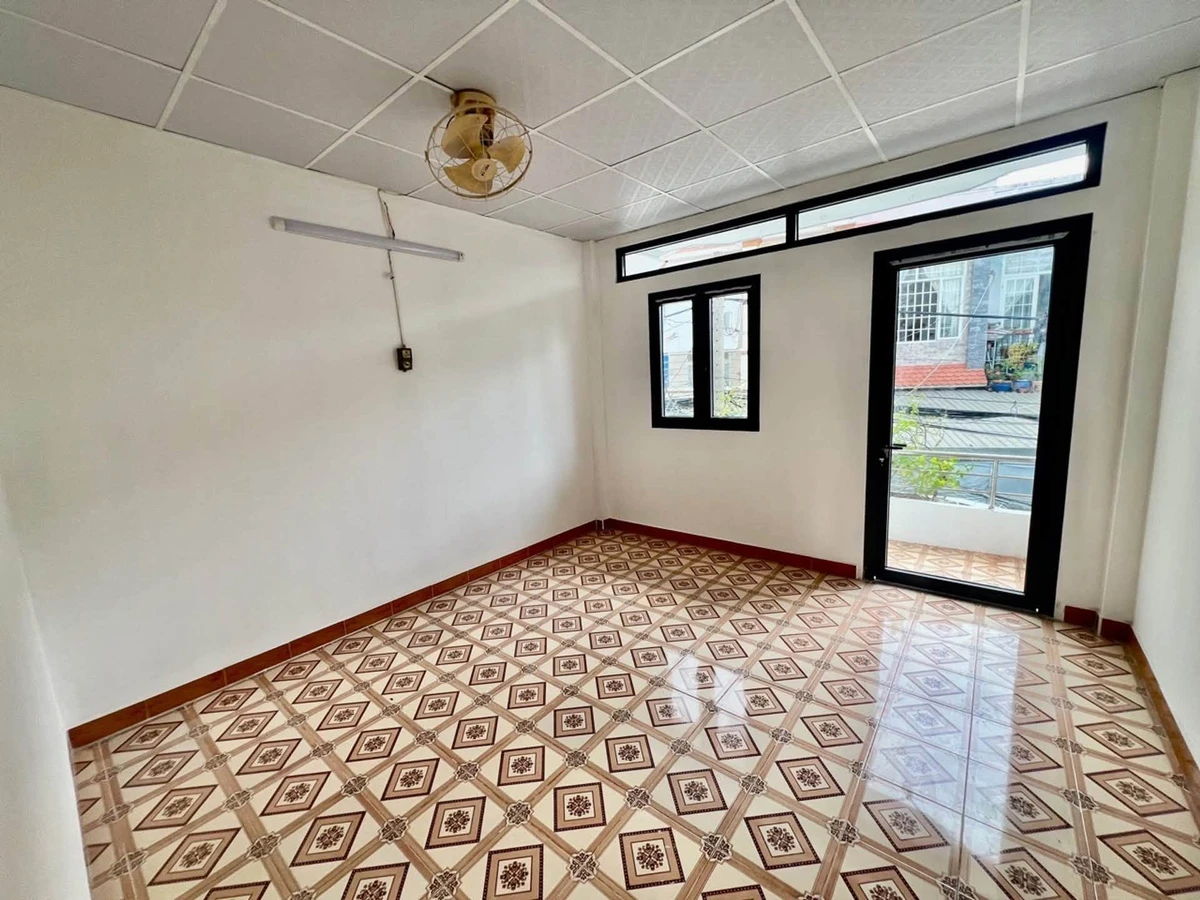 Bán nhà 2 tầng hơn 3 tỷ Phú Thuận Quận 7 - Ảnh thu nhỏ 3