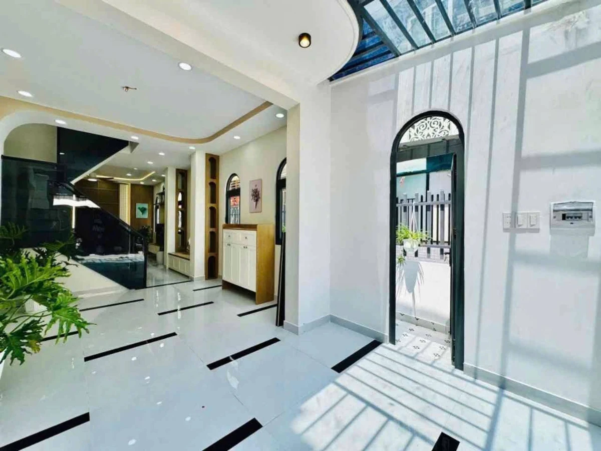 Bán nhà góc 4 tầng 56m2 Lê Hoàng Phái Gò Vấp 7.95 tỷ - Ảnh thu nhỏ 4