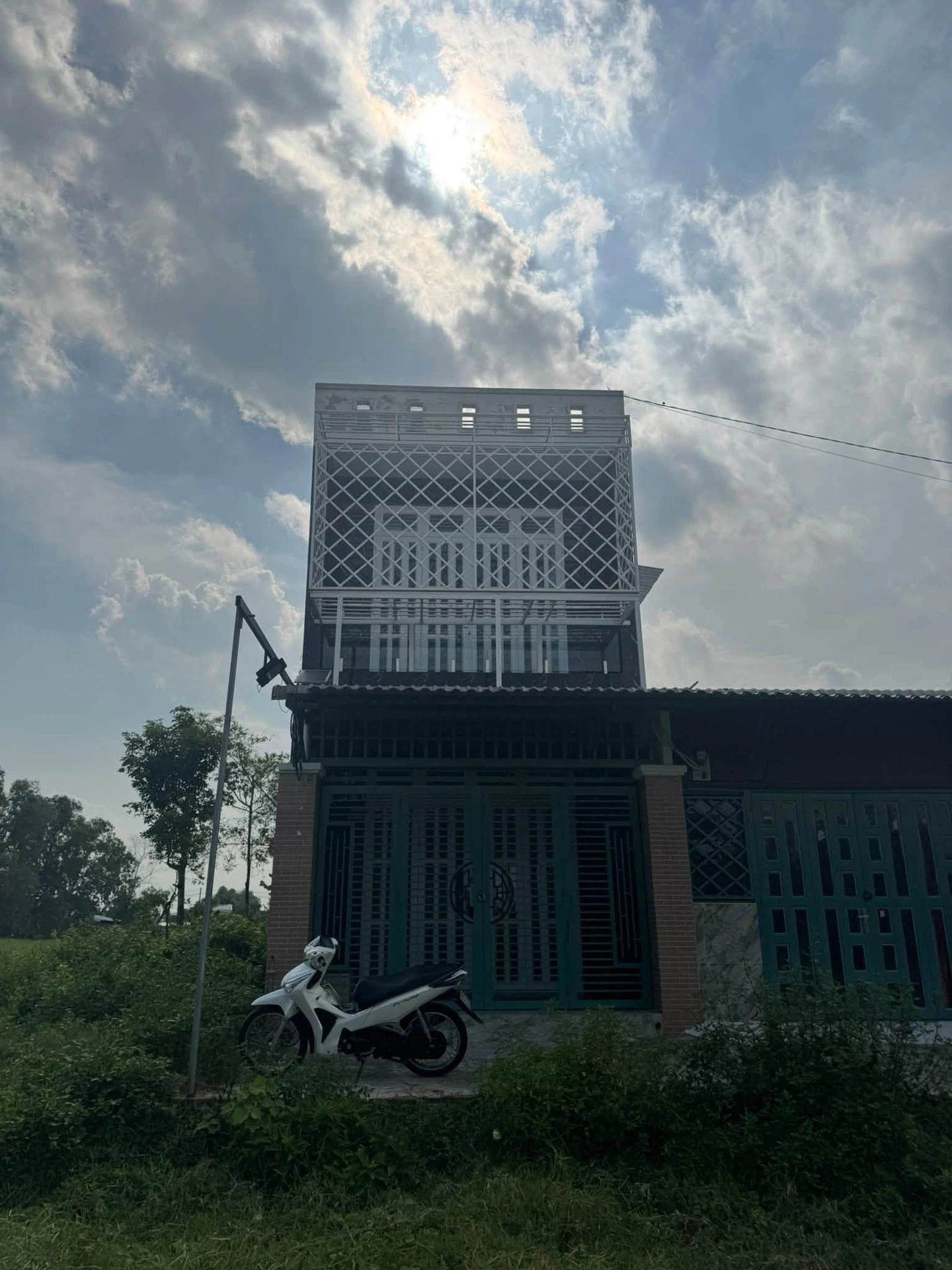 Bán 2 căn nhà Mỹ Hạnh Nam 130m2, 4PN, 1,7 tỷ - Ảnh 1