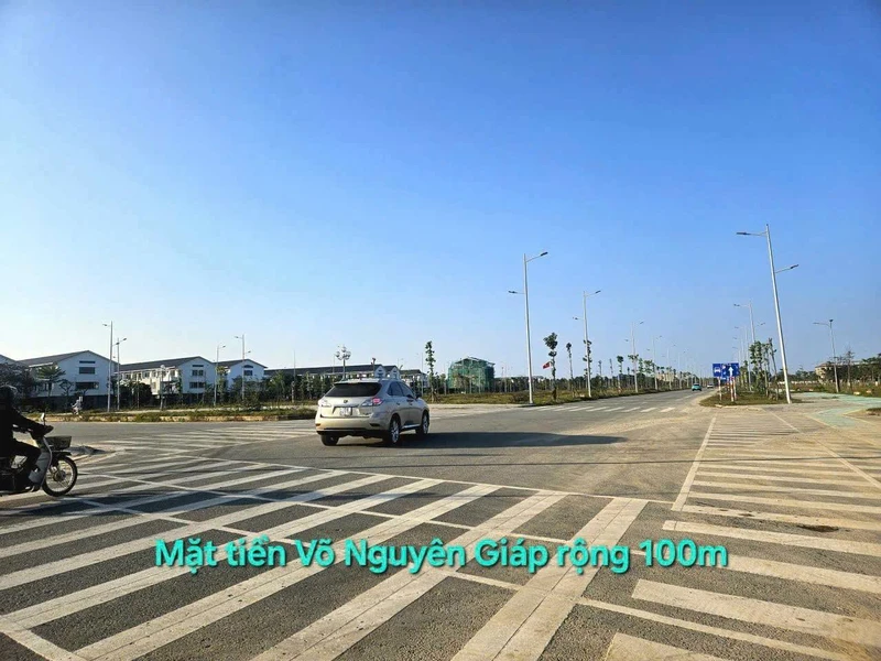 Bán đất 2 mặt tiền Võ Nguyên Giáp 120m2 Huế