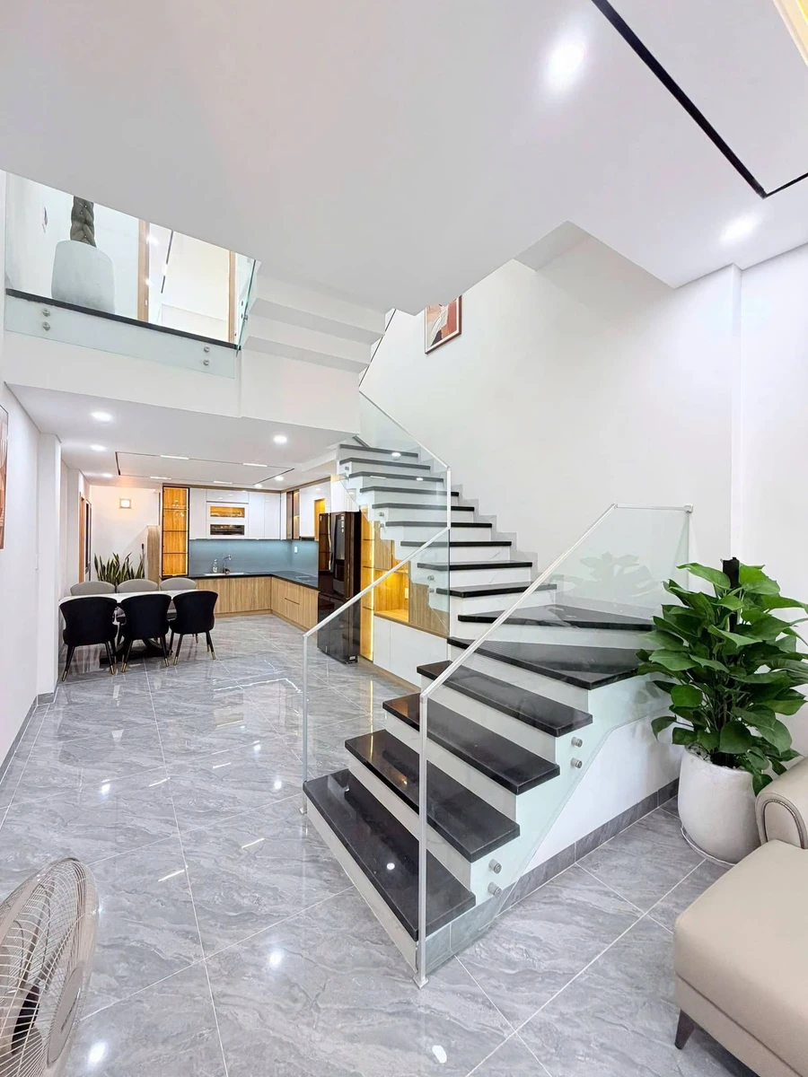Bán nhà 3 tầng 65m² Điện Biên Phủ, 3 phòng ngủ - Ảnh thu nhỏ 2