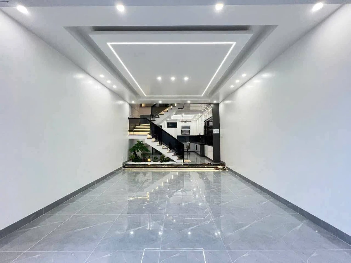 Bán nhà 4 tầng 63m² có gara ô tô, full nội thất tại Quỳnh Hoàng, An Dương - Ảnh thu nhỏ 2