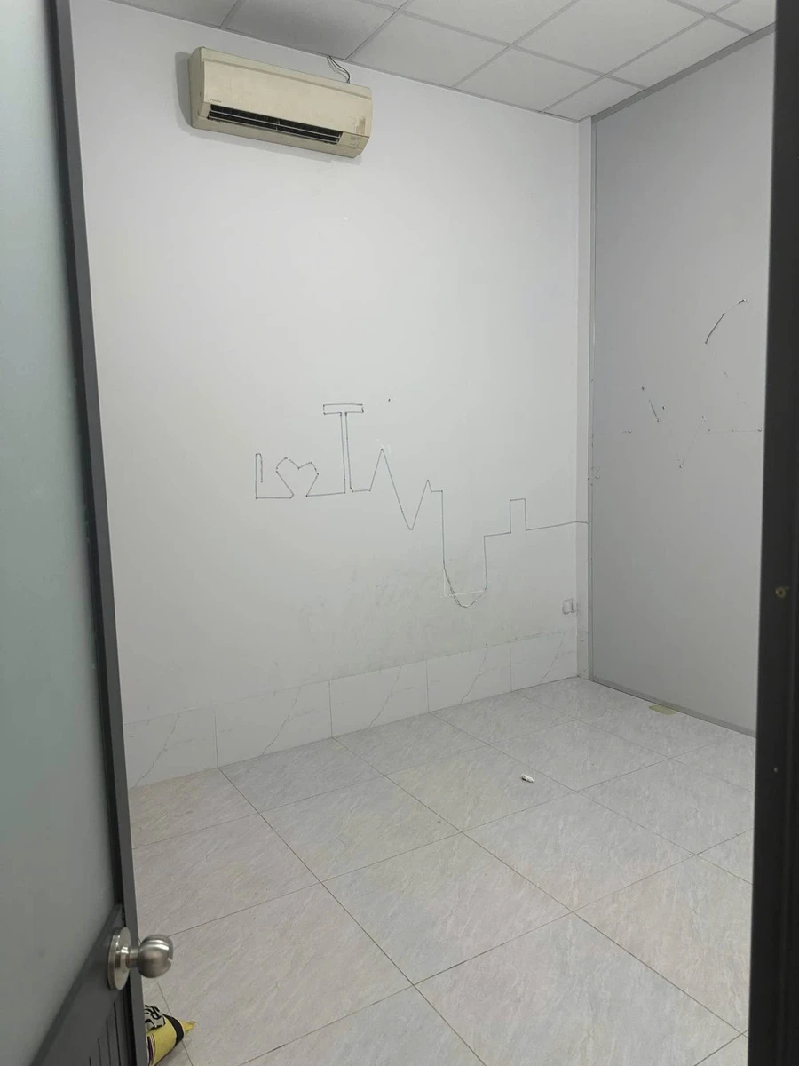 Cho thuê nhà nguyên căn mặt tiền Phan Thiết 100m2 3.5tr/tháng - Ảnh thu nhỏ 2