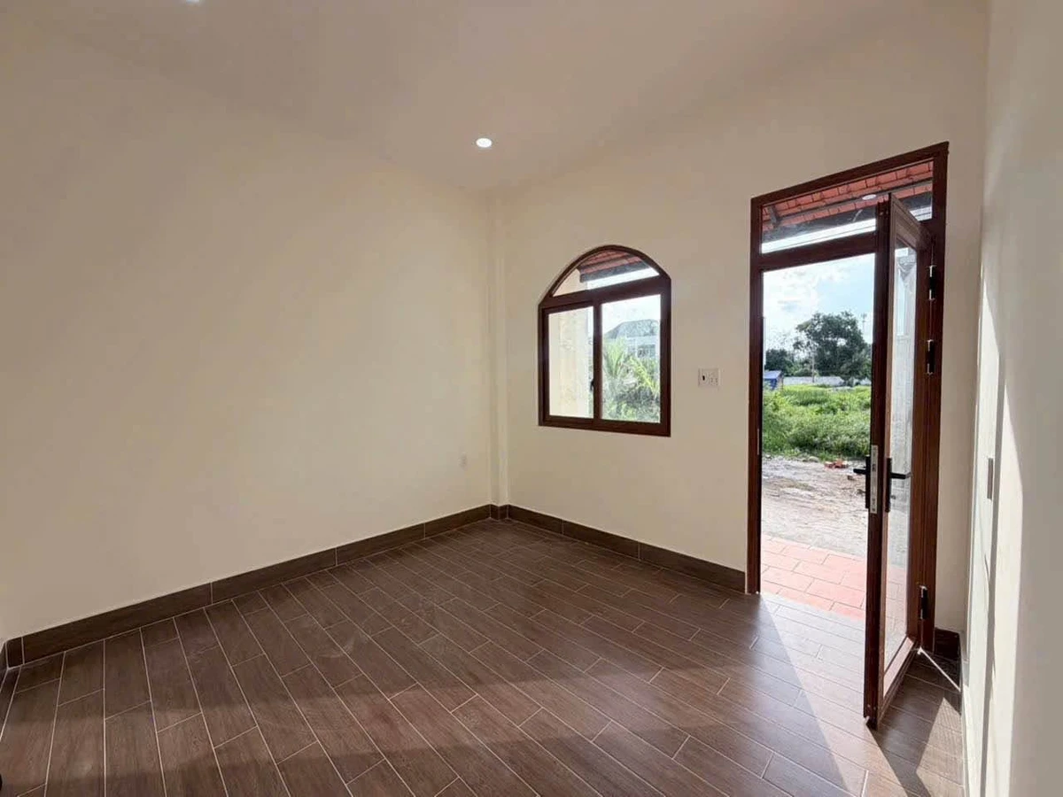 Bán nhà F3, 2 phòng ngủ, 69,7m², 1 tỷ 350 triệu - Ảnh thu nhỏ 3