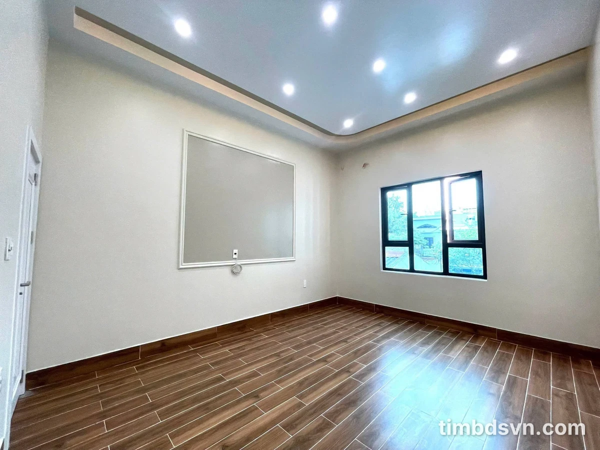 Bán nhà 105m² 3 tầng sân vườn Nhà Bè - Ảnh thu nhỏ 4