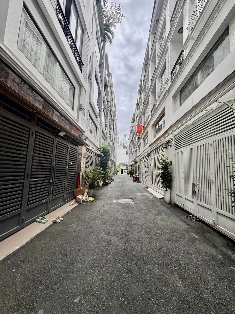 Bán shophouse 50m² 5 tầng Hoàng Hoa Thám, Bình Thạnh - Ảnh 1