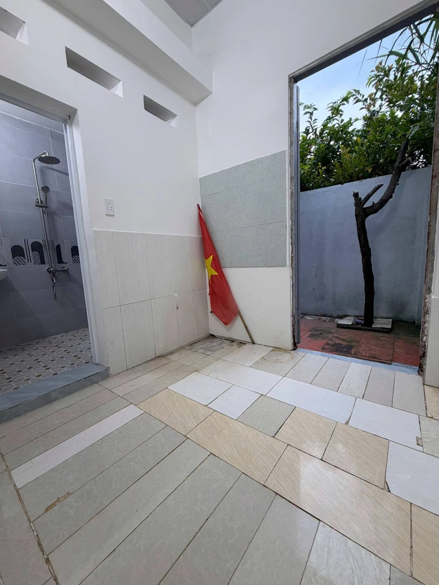 Bán nhà 100m², 2 phòng, hẻm Độ Lương, Bình Tân, 1 tỷ 390 triệu - Ảnh thu nhỏ 5