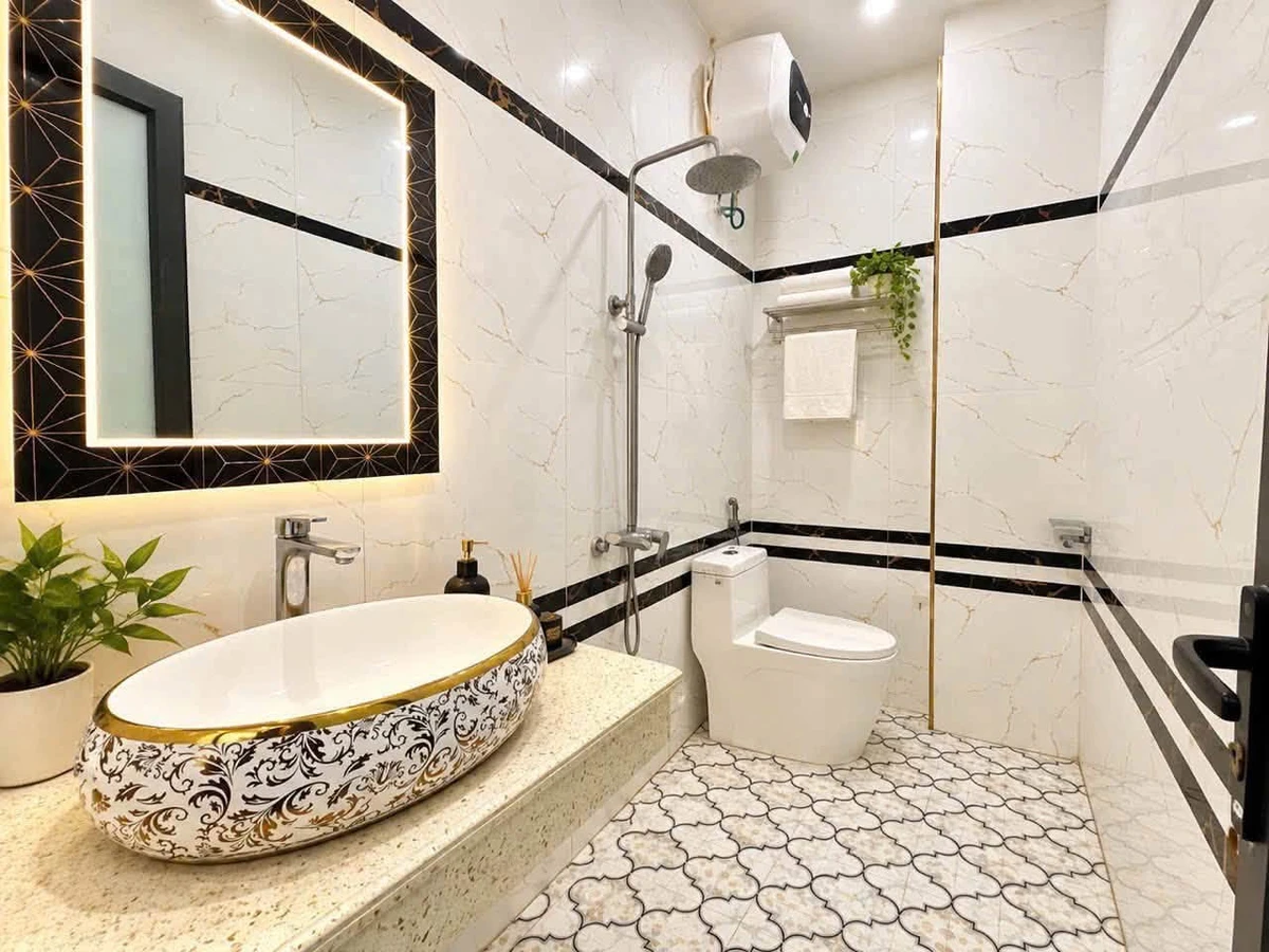 Bán nhà 4 tầng 60m² Trần Nguyên Hãn Quận 1 - Ảnh thu nhỏ 5