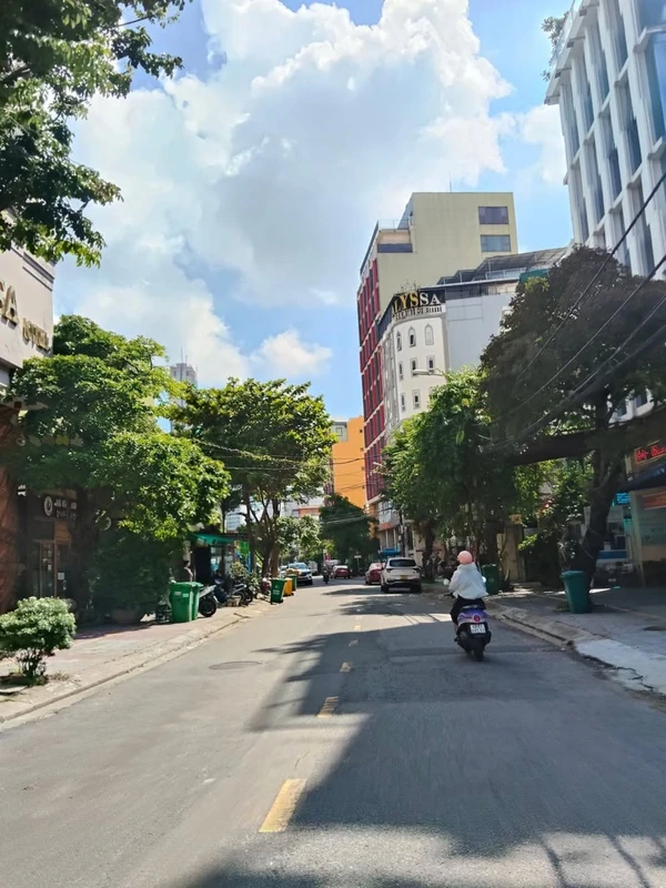 Bán đất biển Mỹ Khê 125m² ngang 8m, 18 tỷ