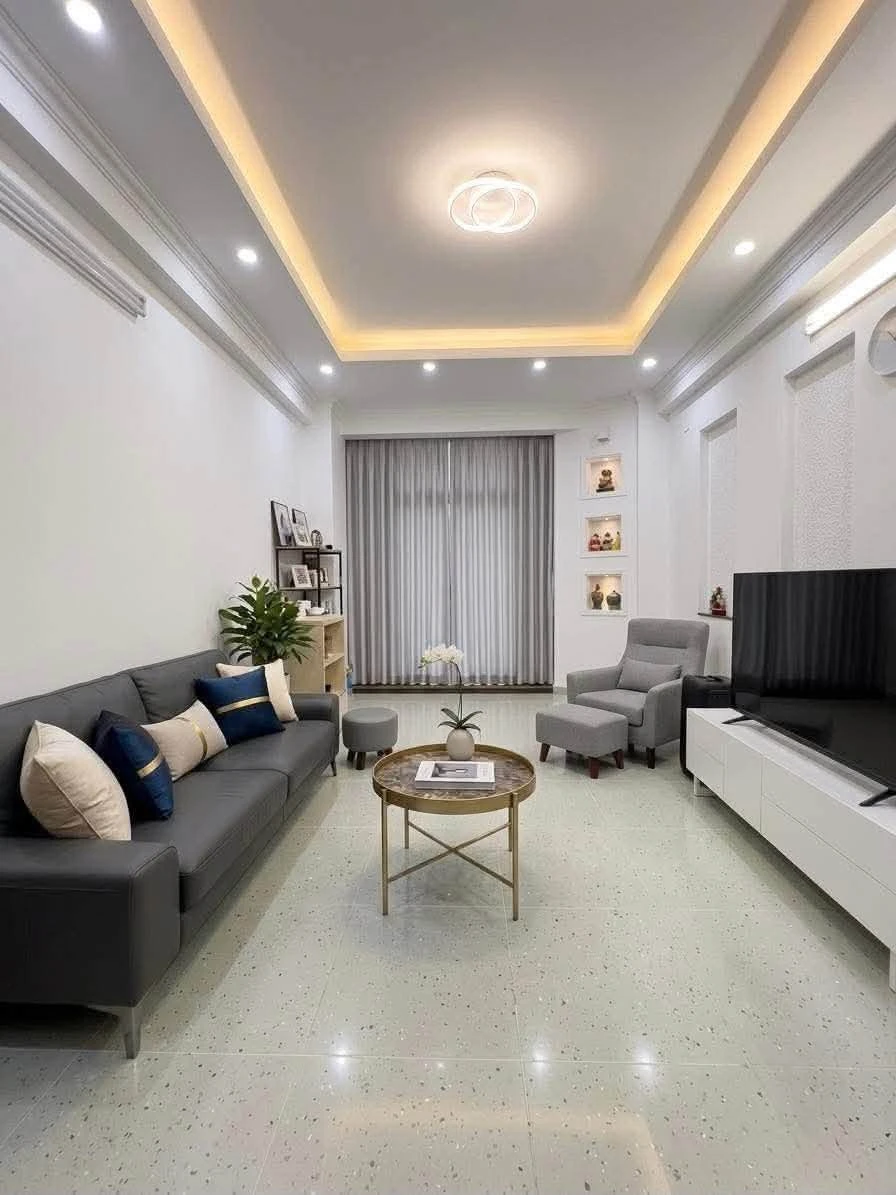 Bán nhà 4 tầng 78m2 hẻm 6m ô tô tránh đường Hoàng Hoa Thám, Tân Bình, giá 14,9 tỷ - Ảnh thu nhỏ 3