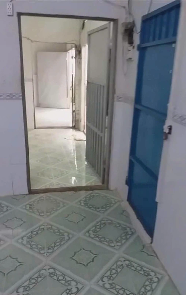 Bán nhà hẻm CMT8 Vĩnh Lợi 90m² 550 triệu Rạch Giá - Ảnh thu nhỏ 2