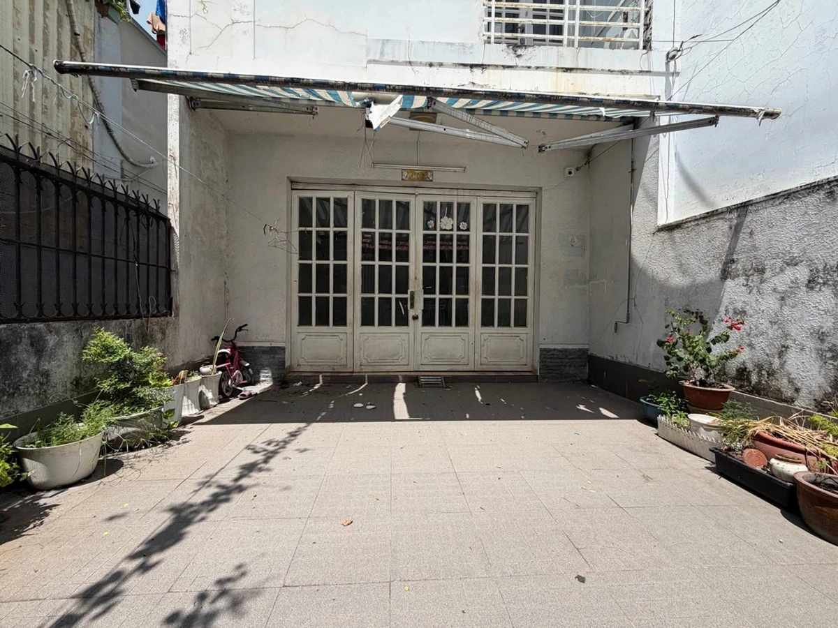 Bán nhà mặt tiền Huỳnh Tấn Phát 100m2 gần chợ Quận 7 giá 6 tỷ - Ảnh thu nhỏ 2