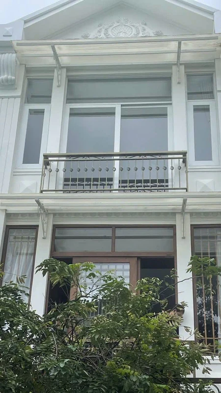 Bán nhà 3 tầng mặt tiền Nguyễn Thị Minh Khai, Nha Trang, 143m2, 36,5 tỷ