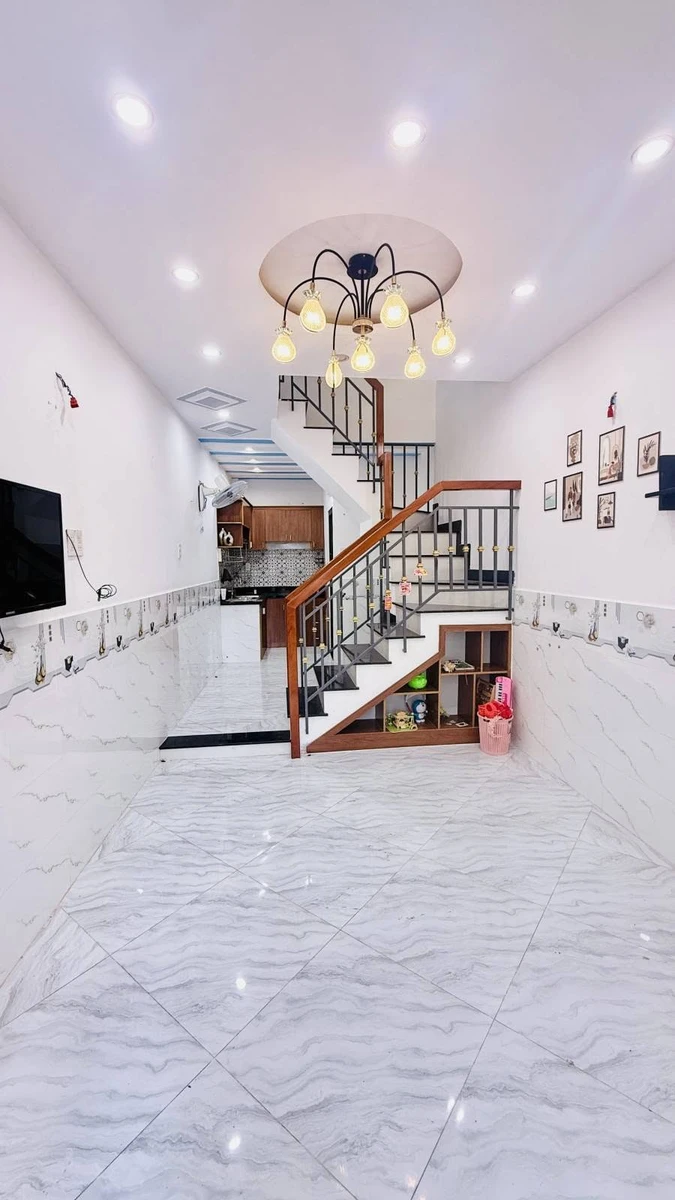Nhà 2 tầng 25m2 hẻm 6m Lê Đức Thọ, Gò Vấp, giá 2.75 tỷ - Ảnh thu nhỏ 2