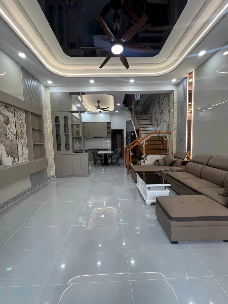 Bán nhà 1 trệt 1 lầu 3 phòng ngủ, 156m², 3 tỷ 850 tại Phường Bửu Hòa - Ảnh thu nhỏ 2