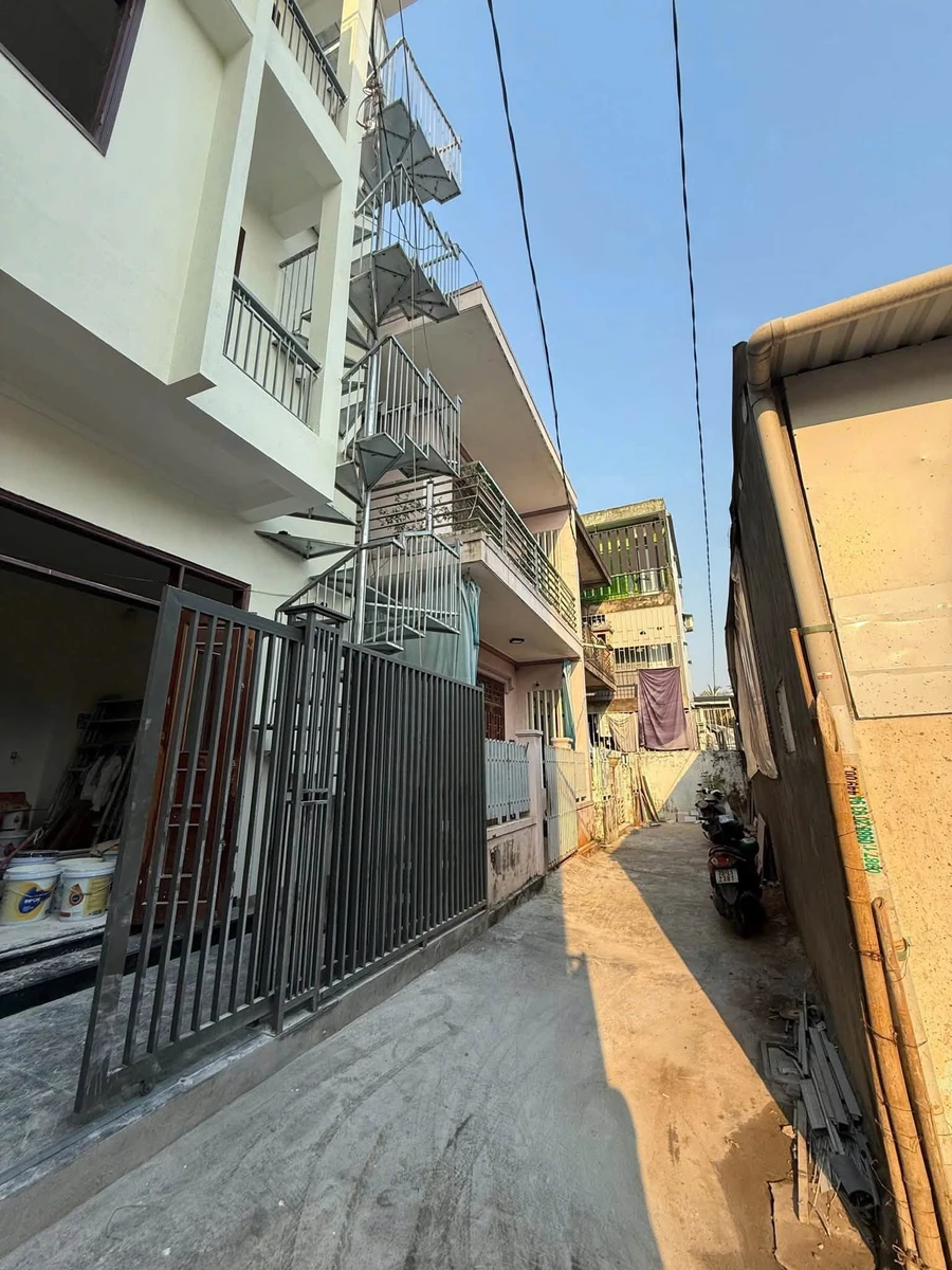 Bán nhà 2 tầng 71m2 kiệt 50 Hải Triều gần chợ An Cựu, TP Huế giá 2,05 tỷ - Ảnh thu nhỏ 2