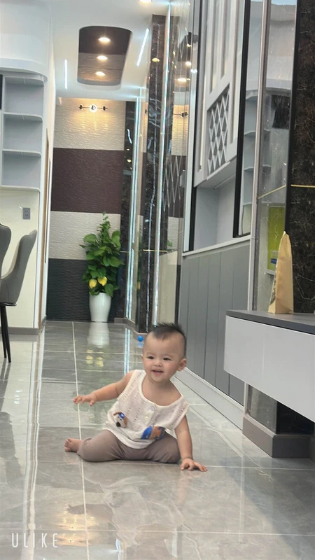 Bán nhà 110m² 4 phòng ngủ gần Sân vận động Đông Hoà, Bình Tân
