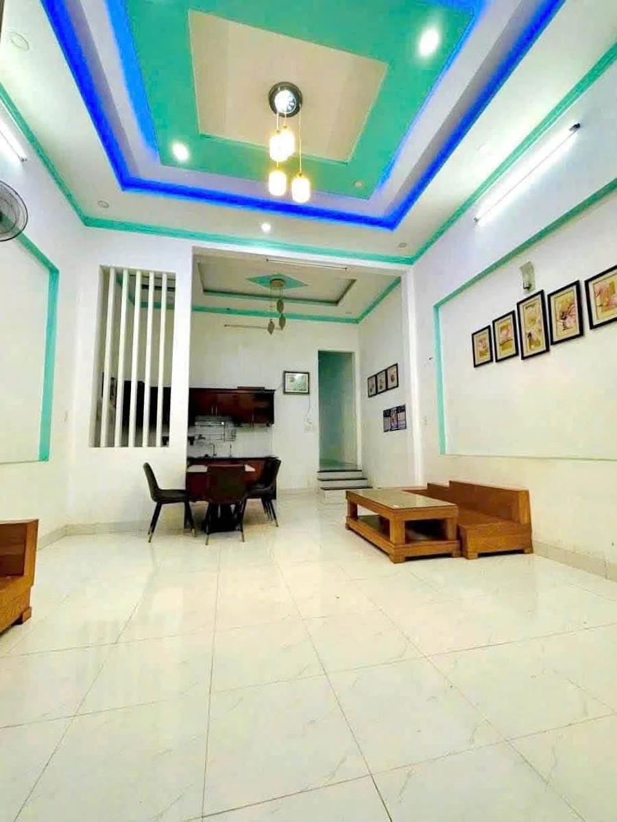 Bán nhà cấp 4 hẻm 37 Phùng Hưng, 5x25m, 2 phòng ngủ, giá 2,95 tỷ, Buôn Ma Thuột - Ảnh thu nhỏ 2