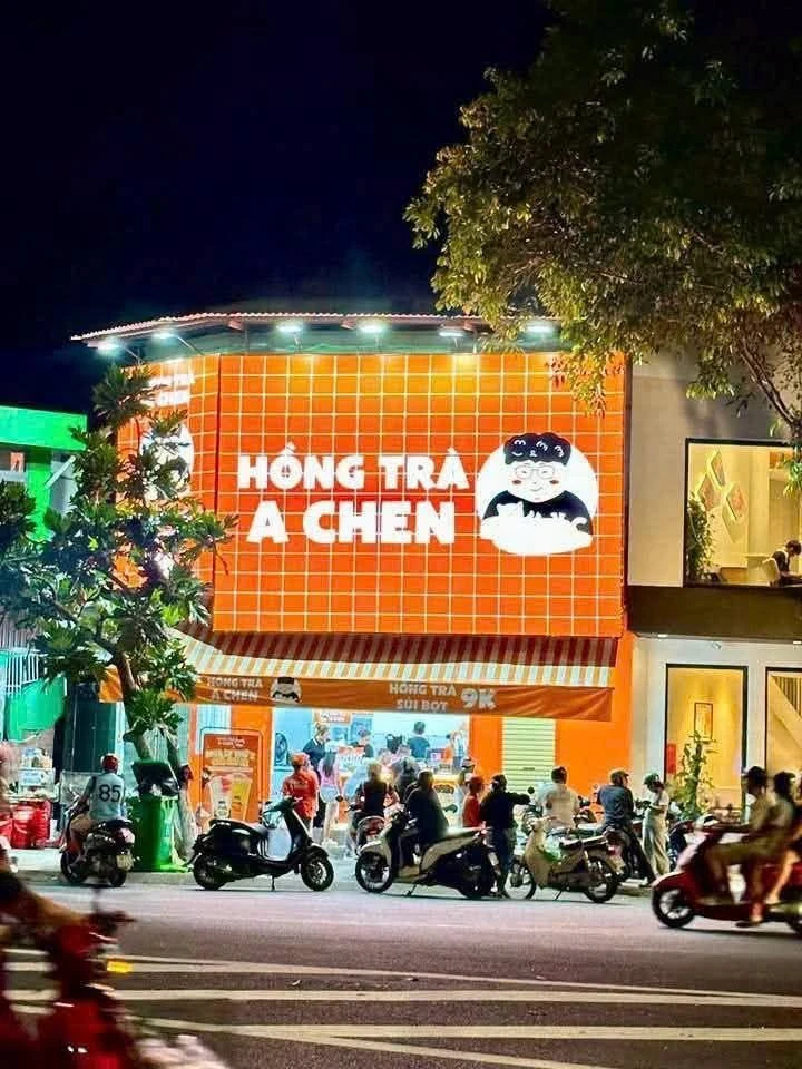 Bán nhà mặt tiền Phạm Văn Đồng 30m² view biển, gần cầu Trần Phú, Nha Trang - Ảnh 1