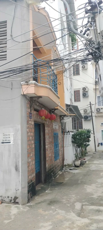Bán nhà cấp 4 2 mặt tiền hẻm Hoàng Hoa Thám, 43,2m2, giá 6,7 tỷ, gần biển Nha Trang