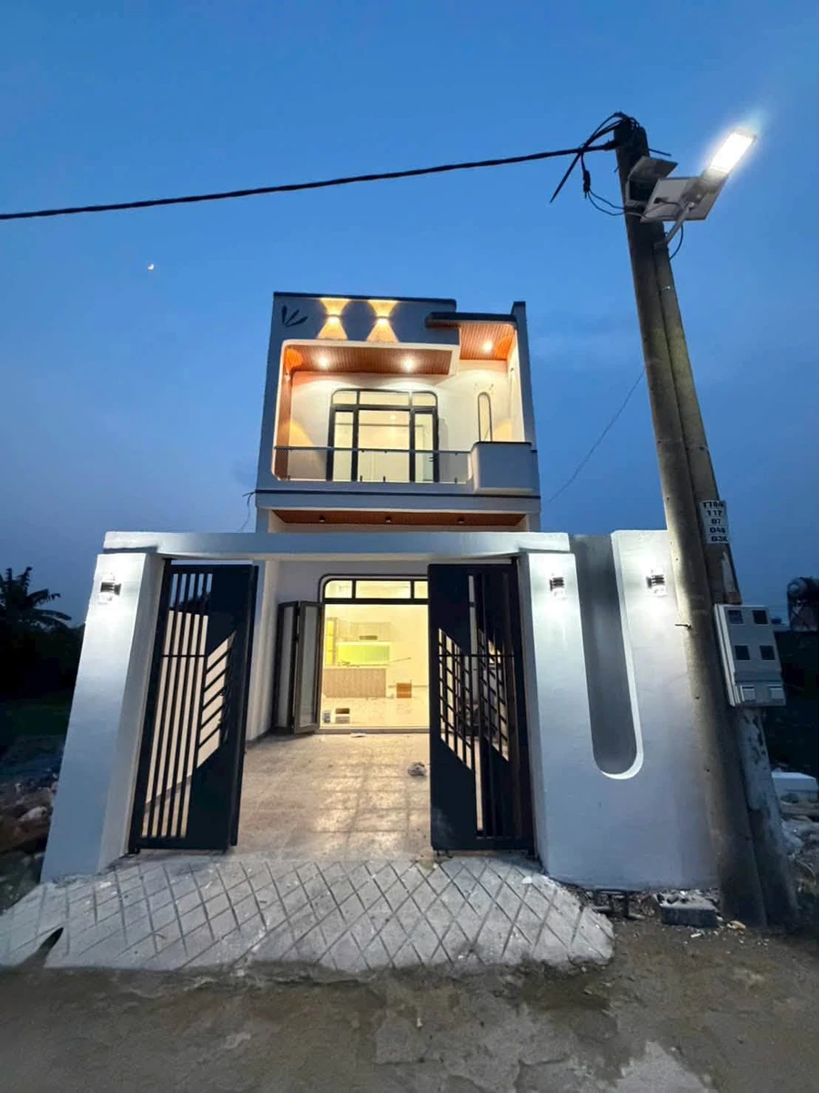 Bán nhà 1 trệt 1 lầu 80m2 3PN gần Cầu Bạch Đằng 1,69 tỷ - Ảnh thu nhỏ 2