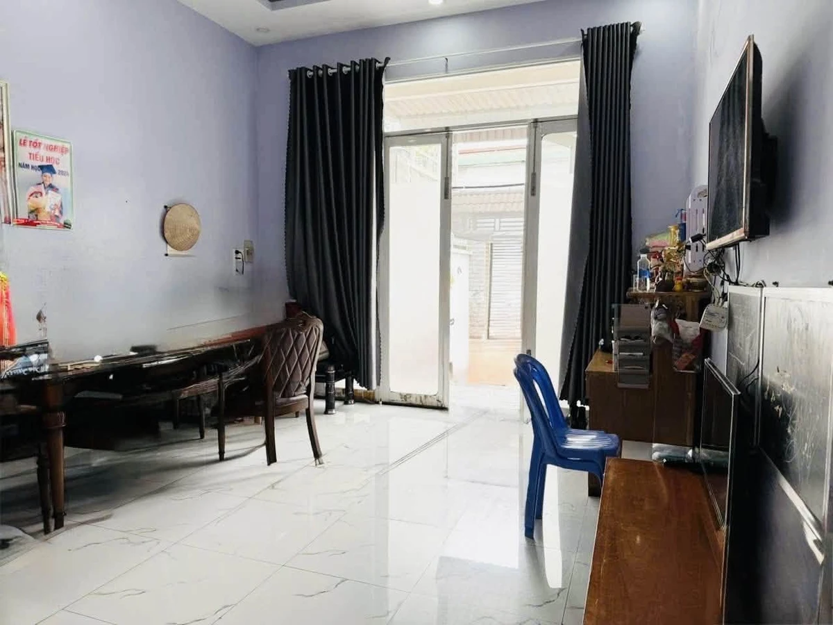 Bán nhà Linh Xuân Thủ Đức 103m2 2PN 5.6 tỷ - Ảnh thu nhỏ 2