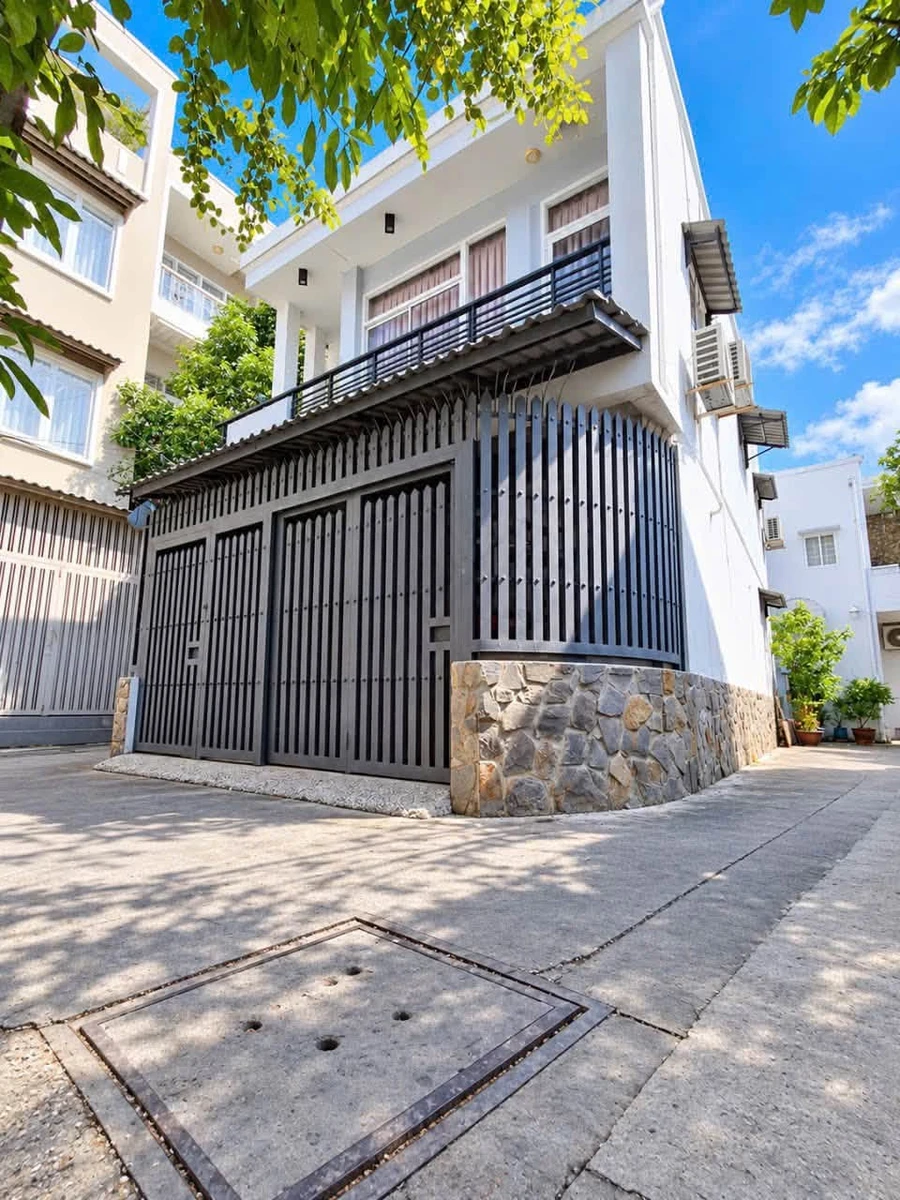 Nhà bán mặt tiền Trần Bình Trọng, Bình Thạnh, 66m2, 6.9 tỷ - Ảnh thu nhỏ 2