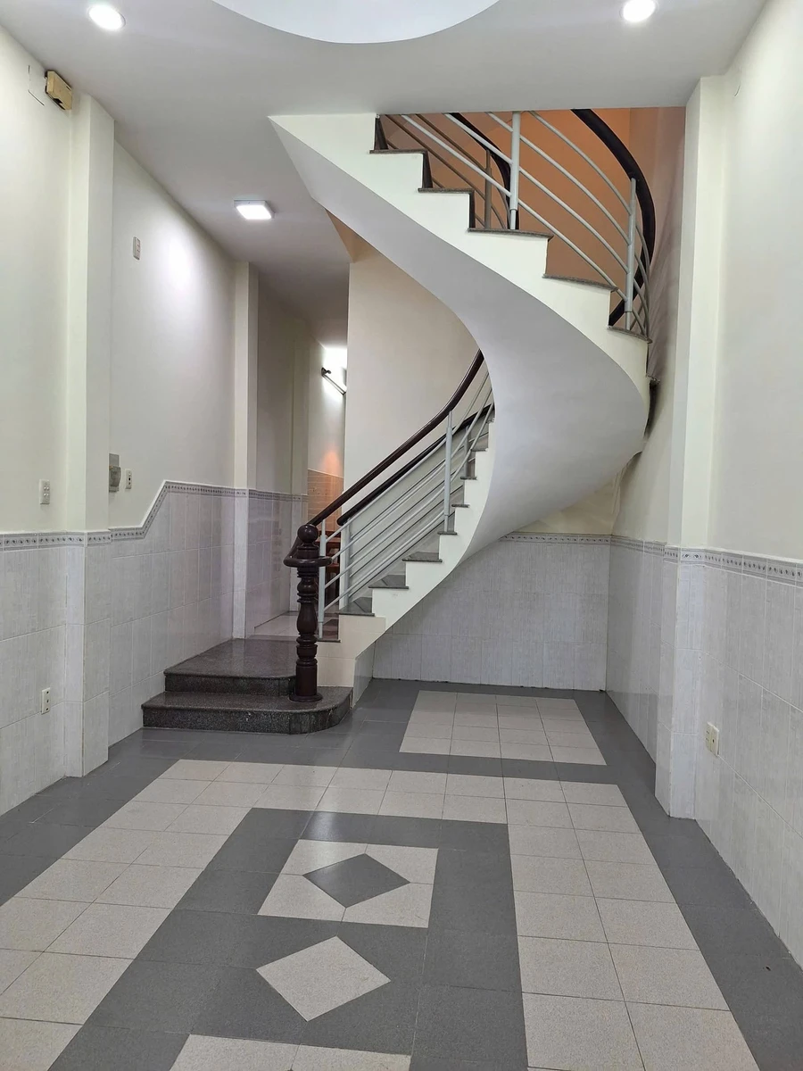 Cho thuê nhà 4PN/4WC An Bình Quận 5, 49m2, 18 triệu/tháng - Ảnh thu nhỏ 3