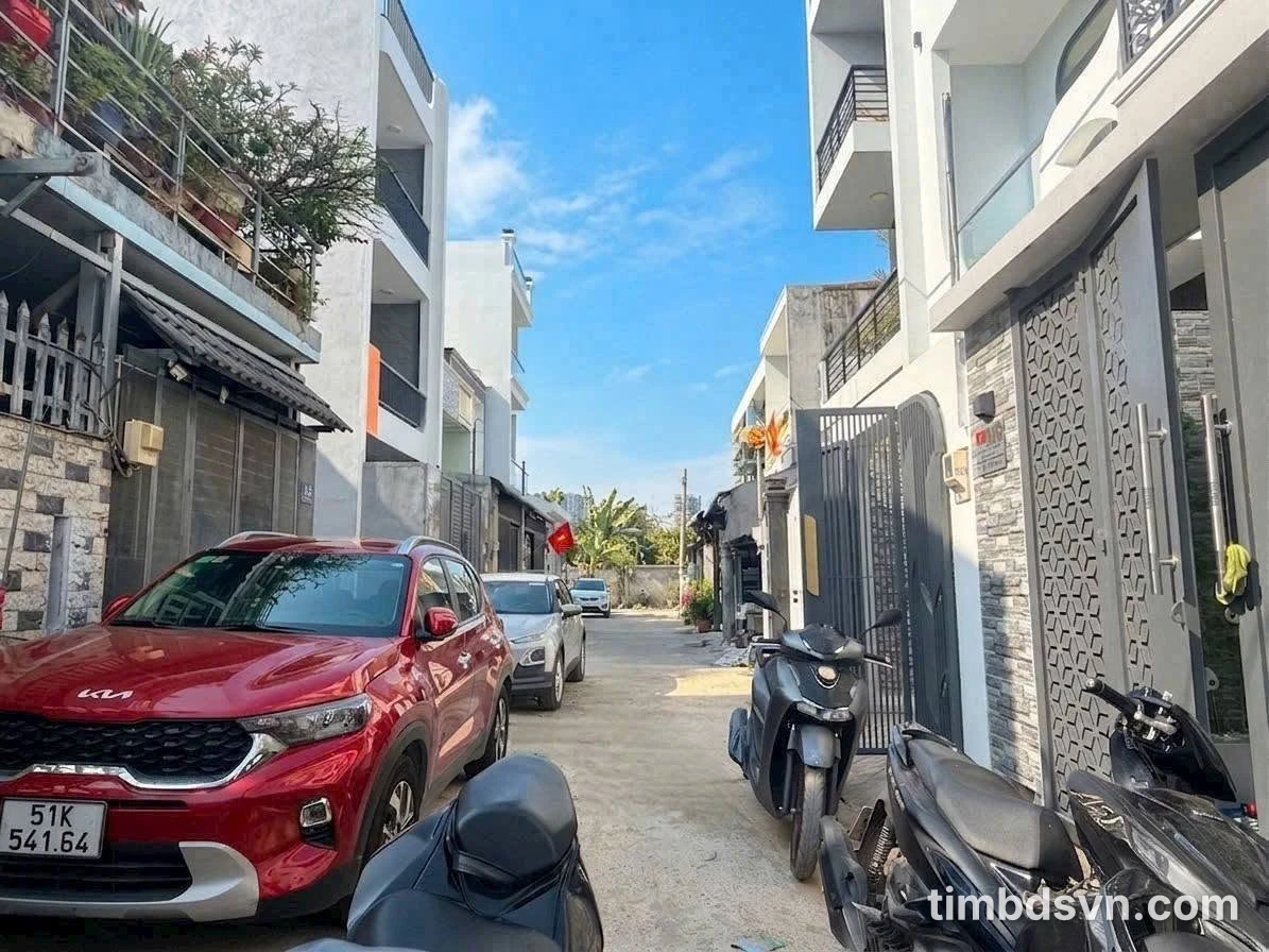 Bán nhà Thủ Đức 150m² gần Vinhomes Grand Park, giá 4.9 tỷ - Ảnh thu nhỏ 2