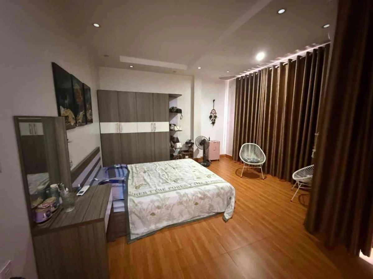 Bán nhà 3 tầng 54m2 Cao Thắng, giá 3 tỷ, full nội thất - Ảnh thu nhỏ 3