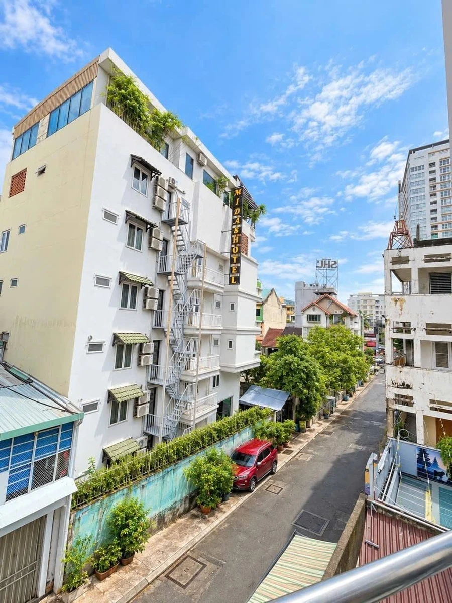 Bán nhà mặt tiền Phú Nhuận 81m2 4 phòng 3 tầng 13.8 tỷ - Ảnh thu nhỏ 5