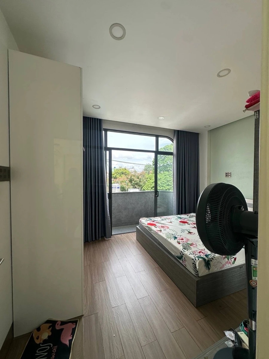 Bán nhà phố Tân Hóa Tân Phú 66m² 5 tầng 8 tỷ - Ảnh thu nhỏ 4