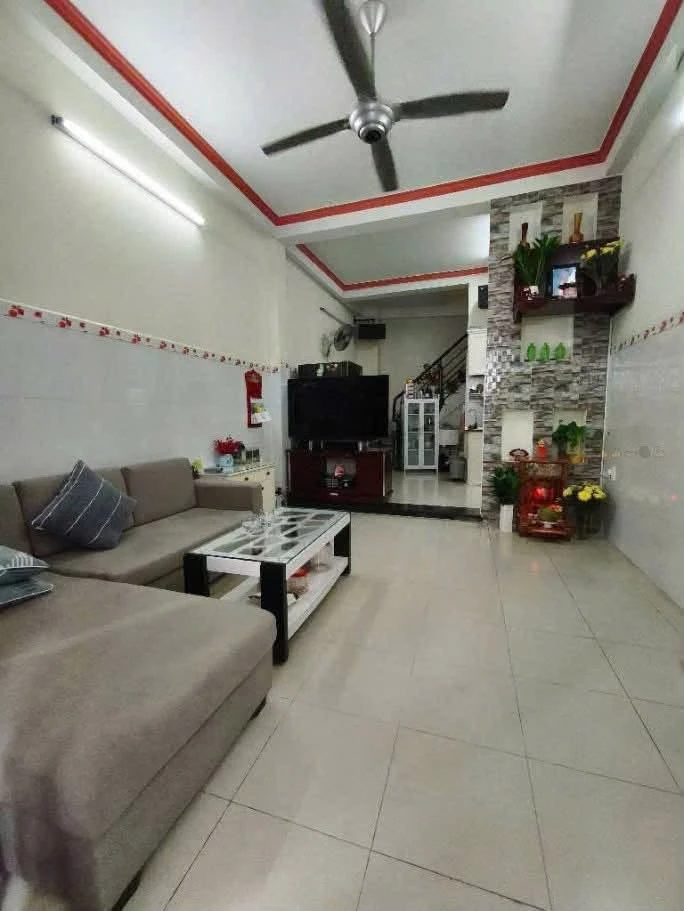 Bán nhà hẻm 3m, 48m2, 3 tầng, gần chợ Bà Chiểu - Ảnh 1
