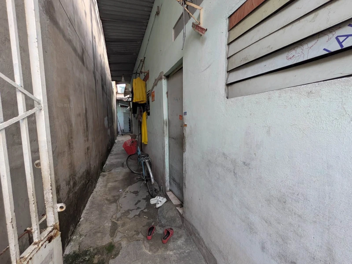 Bán nhà cấp 4 + 5 phòng trọ 128m² 2 mặt hẻm xe hơi Mã Lò, Bình Tân giá 5,6 tỷ - Ảnh thu nhỏ 2