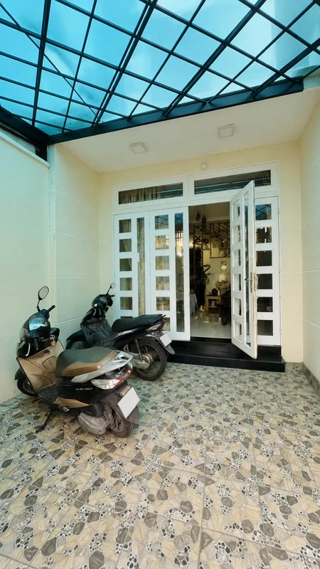 Bán nhà 3 tầng 90m² hẻm ô tô Hiệp Bình, Thủ Đức, đối diện Vạn Phúc City, giá nhỉnh 6 tỷ
