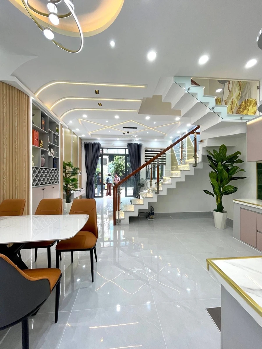 Bán nhà 4 tầng 55m2 gần công viên Làng Hoa, giá 6 tỷ - Ảnh thu nhỏ 4