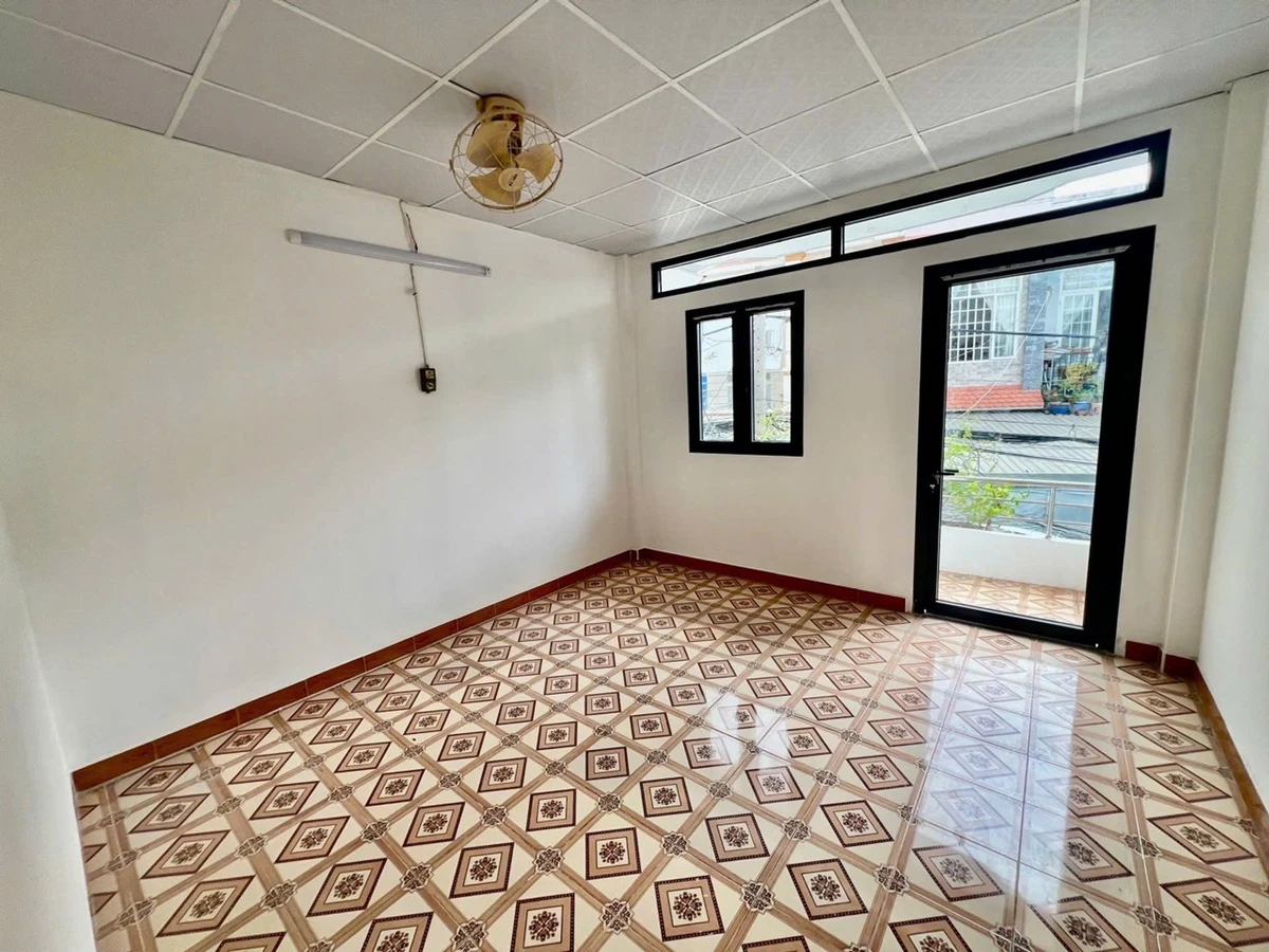 Bán nhà hẻm 1 trệt 1 lầu 48m2 Huỳnh Tấn Phát, Phú Thuận, Quận 7 - 4,3 tỷ - Ảnh thu nhỏ 3