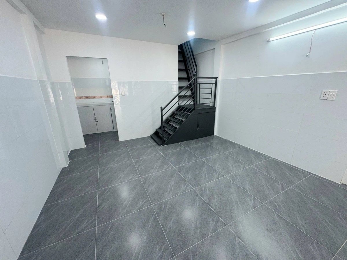 Bán nhà 2 tầng 2PN 32m2 Kinh Dương Vương gần Aeon Bình Tân - Ảnh thu nhỏ 2