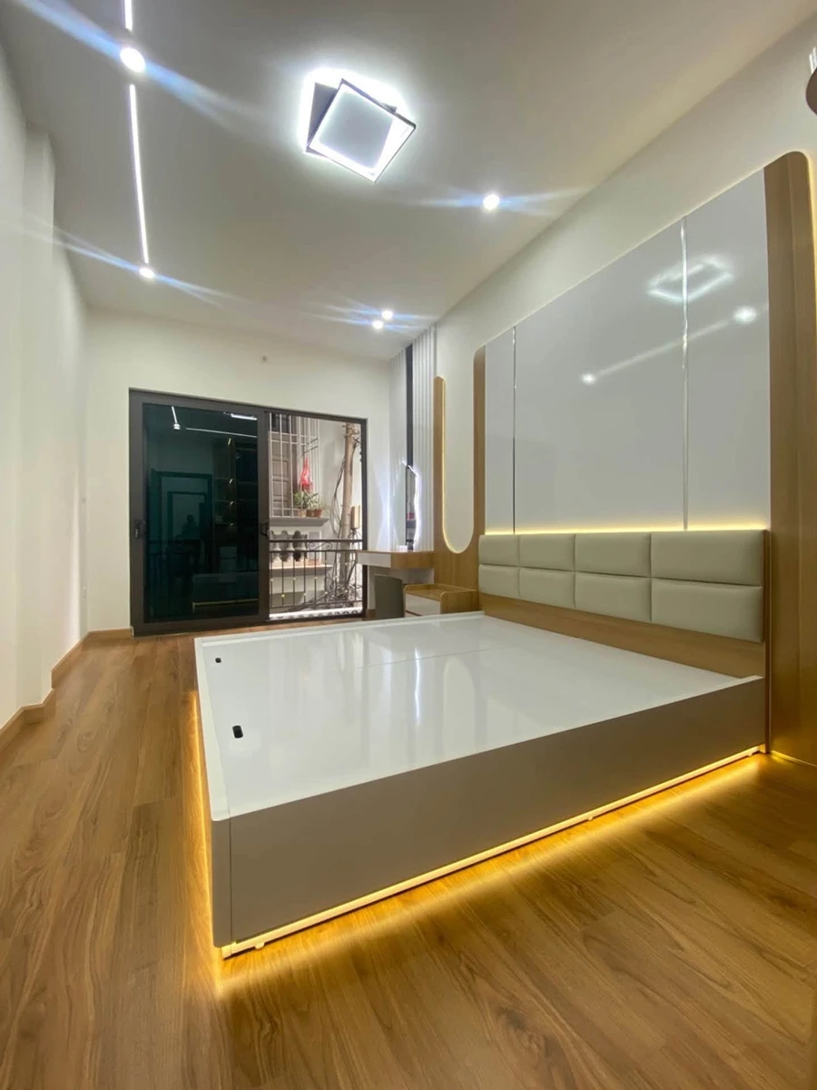 Bán nhà 5 tầng 45m2 mặt tiền 3,2m Bùi Xương Trạch 9,3 tỷ - Ảnh thu nhỏ 4