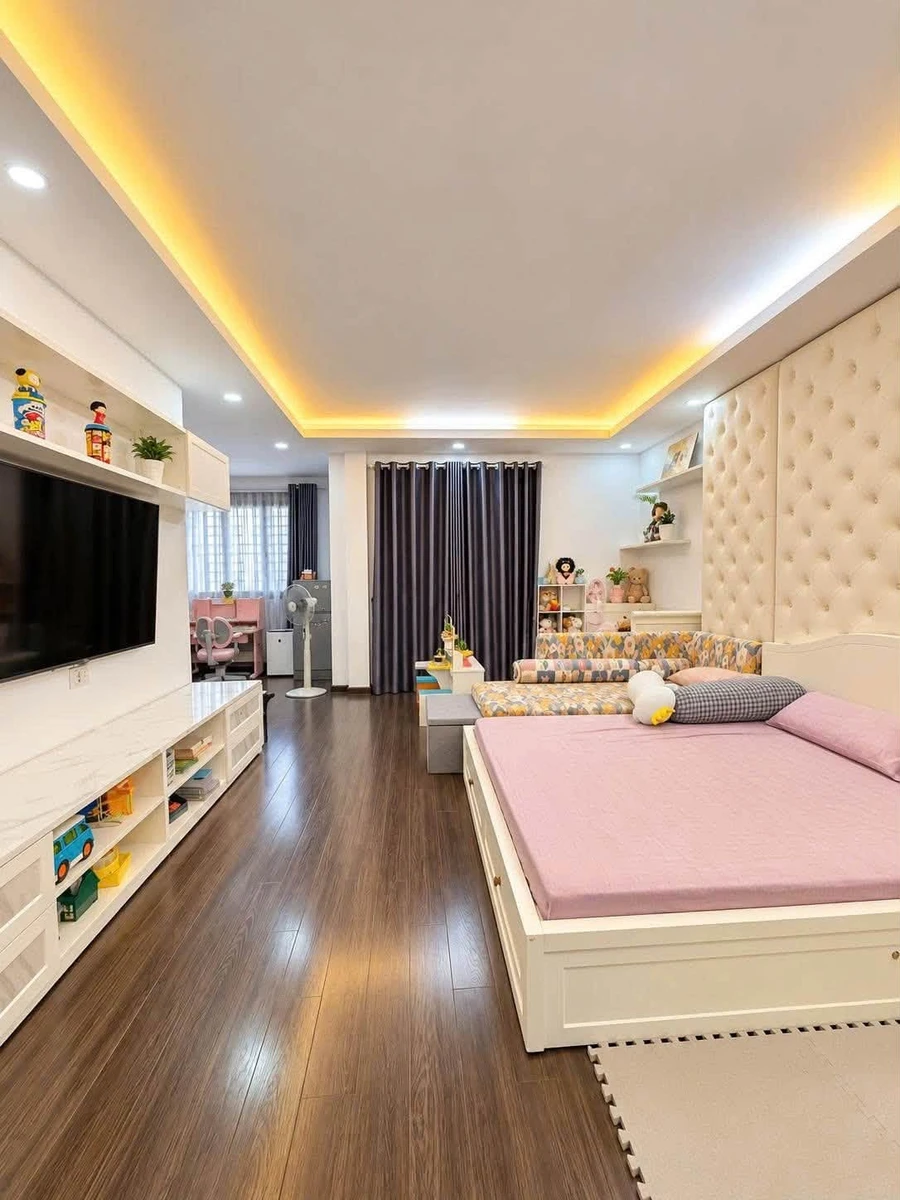 Bán biệt thự 125m2 6 phòng ngủ khu VIP sân bay Tân Bình - Ảnh thu nhỏ 2