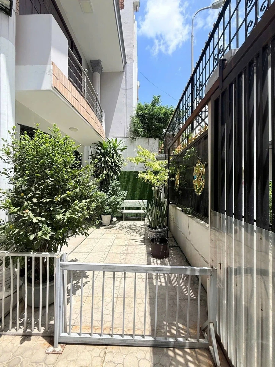 Bán biệt thự 3 tầng 128m² Gò Vấp 16.7 tỷ - Ảnh thu nhỏ 2