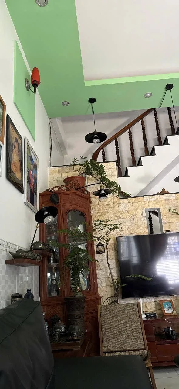 Bán nhà hẻm 68m² 3 phòng ngủ Bùi Thiện Ngộ - Ảnh 1