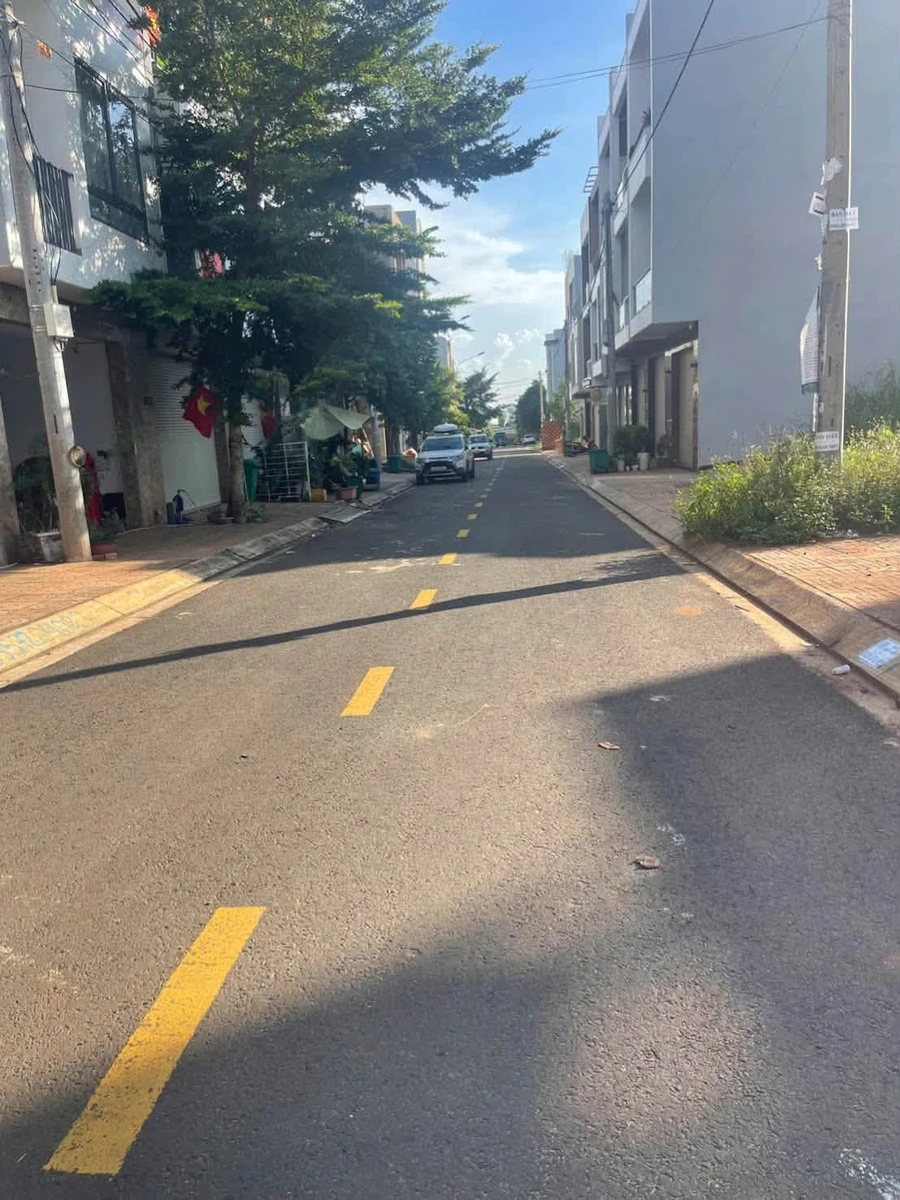 Bán đất Ân Phú 100m² giá 3,3 tỷ - Ảnh thu nhỏ 2