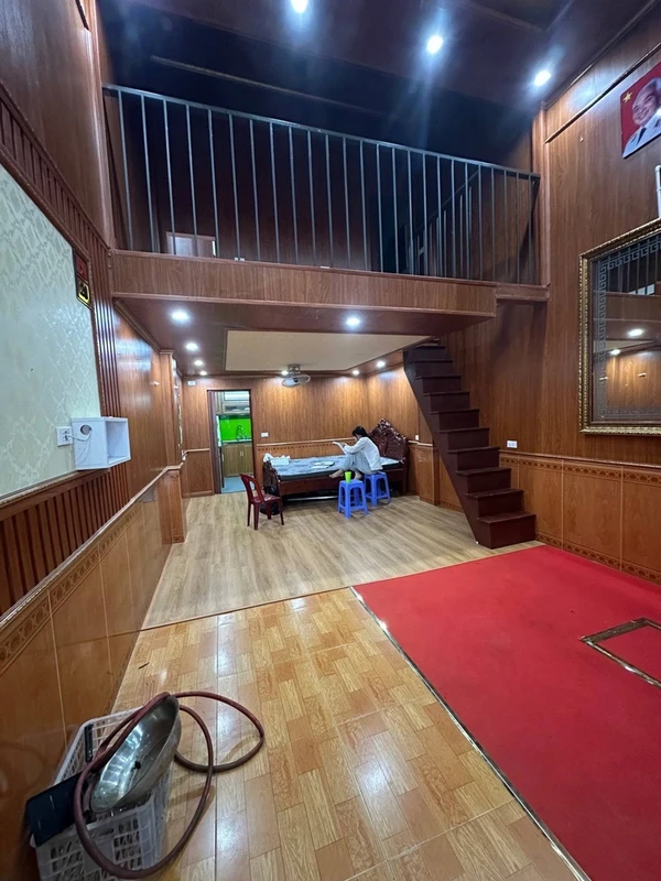 Bán nhà Lĩnh Nam 38m² 2 tầng 8.74 tỷ