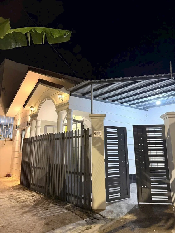 Bán nhà mái Thái góc 2 mặt tiền 76.8m² Nha Trang