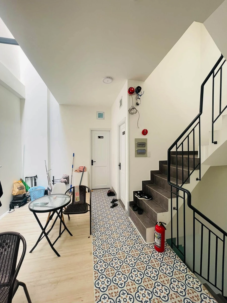 CHDV 5 tầng 13 phòng khoán 100m² Tân Thới Hiệp Q12 - 9.5 tỷ - Ảnh thu nhỏ 2