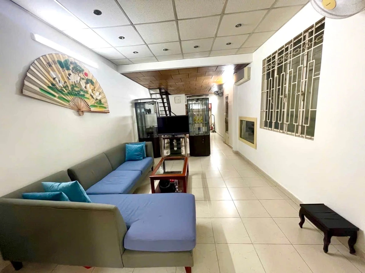 Bán nhà hẻm xe hơi 2 tầng hơn 50m² nở hậu, Phường 7, Bình Thạnh, giá 7 tỷ - Ảnh thu nhỏ 3